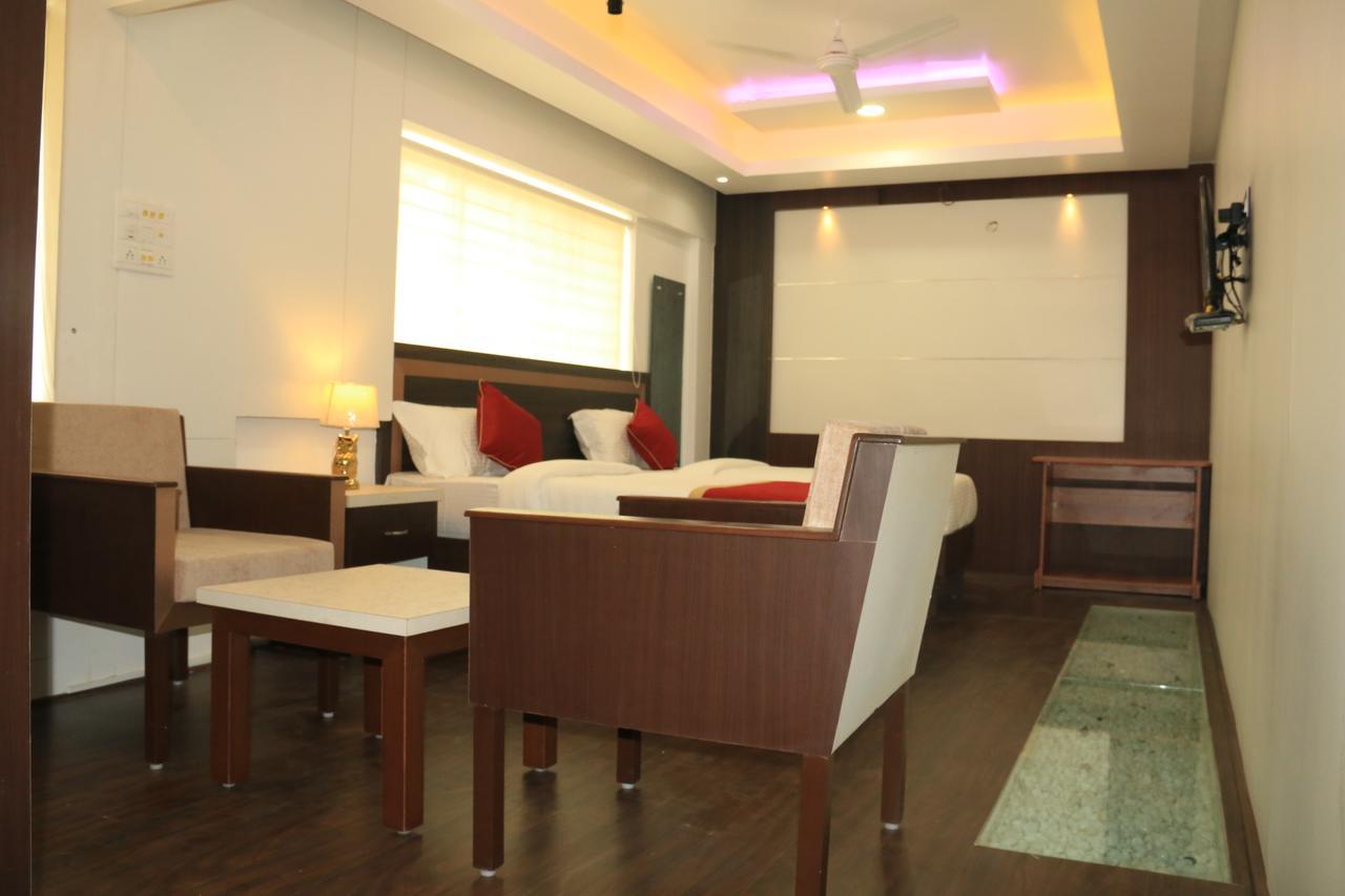 Flagship Malnad Residency Near Bengaluru Palace Exterior photo