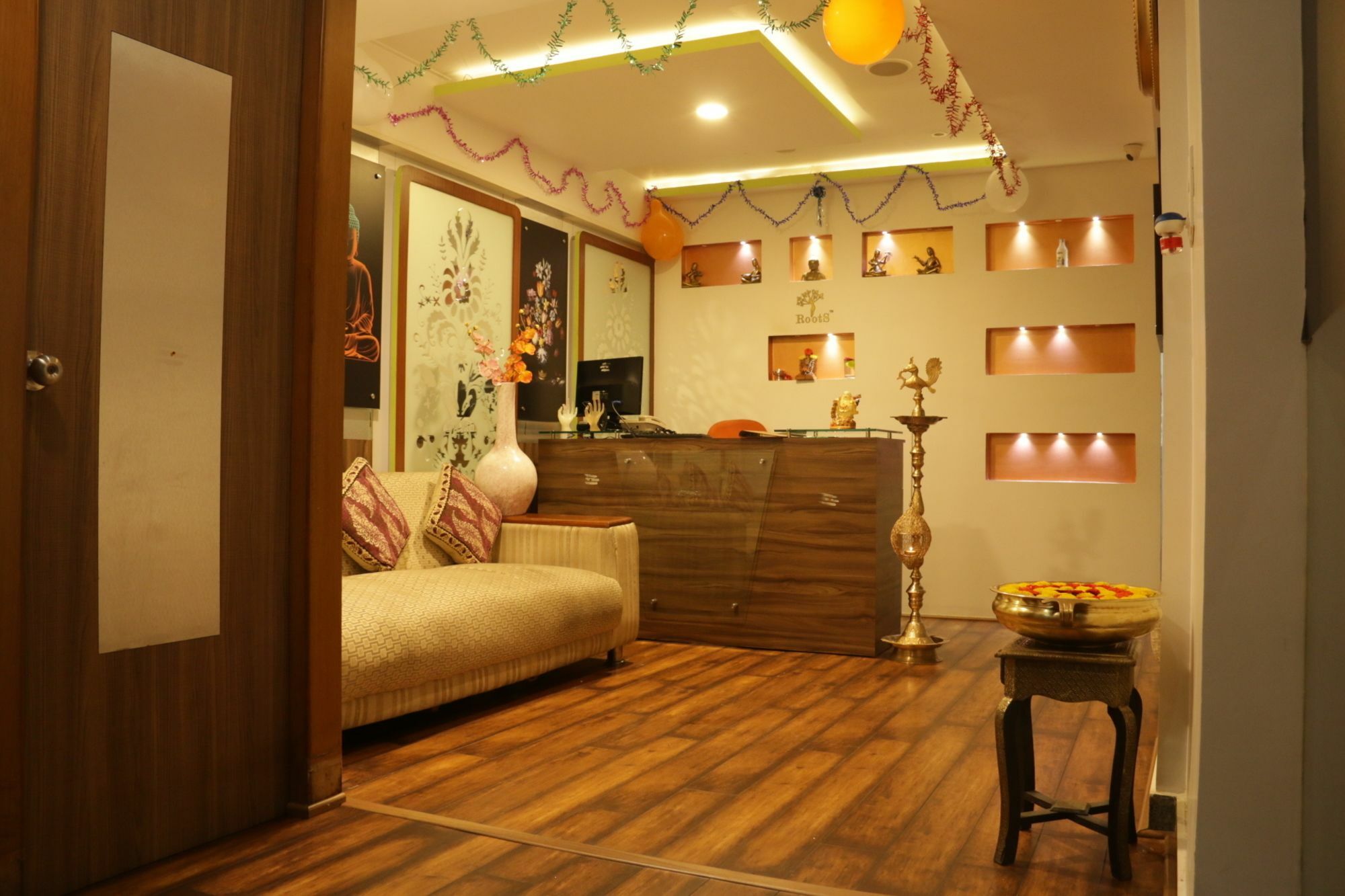 Flagship Malnad Residency Near Bengaluru Palace Exterior photo